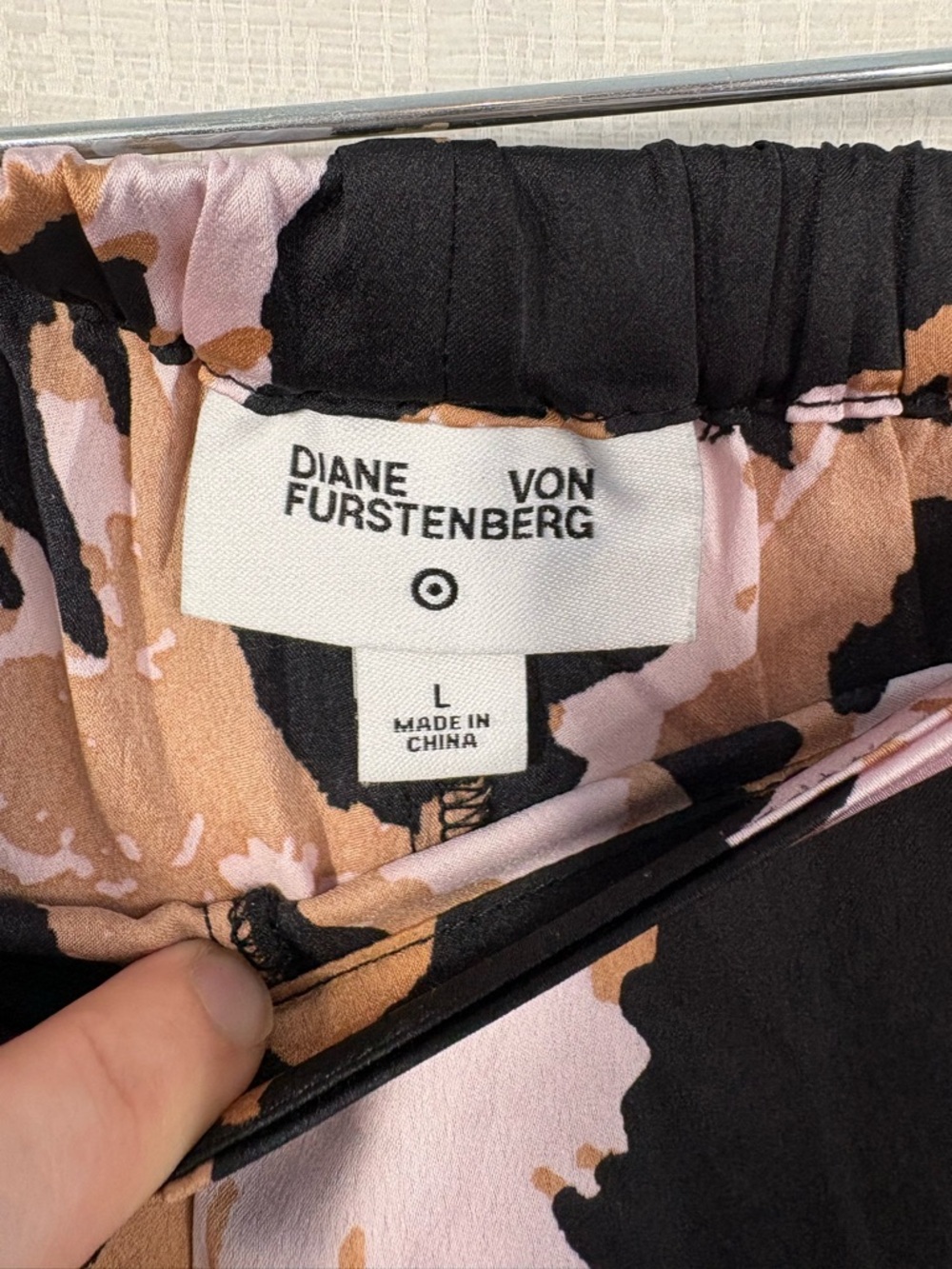Diane von Furstenberg for Target 2 Piece Satin PJ Set, Large, Black Tan Print - Picture 11 of 11